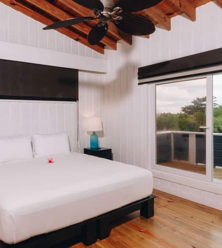Suite Oceanview 2 bedrooms, Barefoot Cay Resort, Brick Bay (Roatan), Honduras