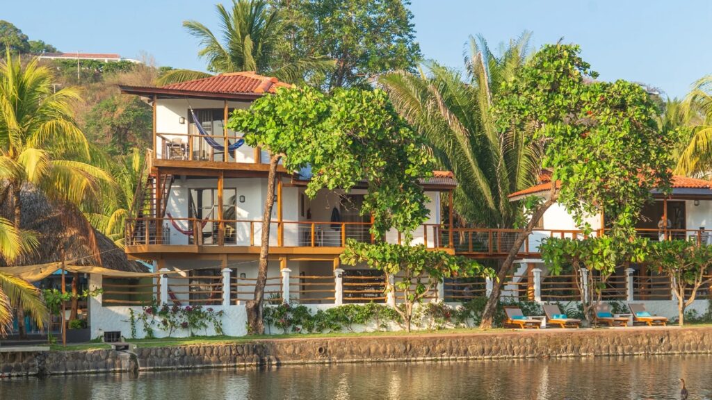 Boca Olas Resort Villas, El Tunco, El Salvador