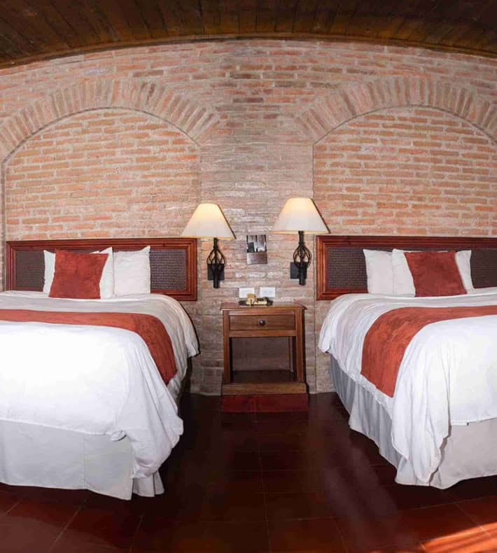 Colonial Room, Hotel Marina Copan, Copan, Honduras