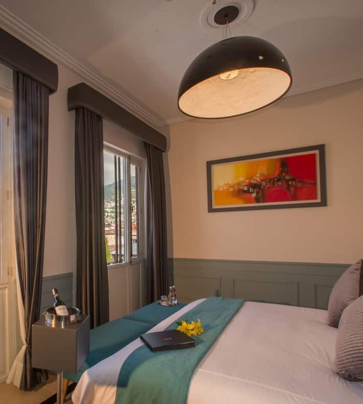 Master Suite Contemporary Panecillo, Illa Experience Hotel, Quito, Ecuador