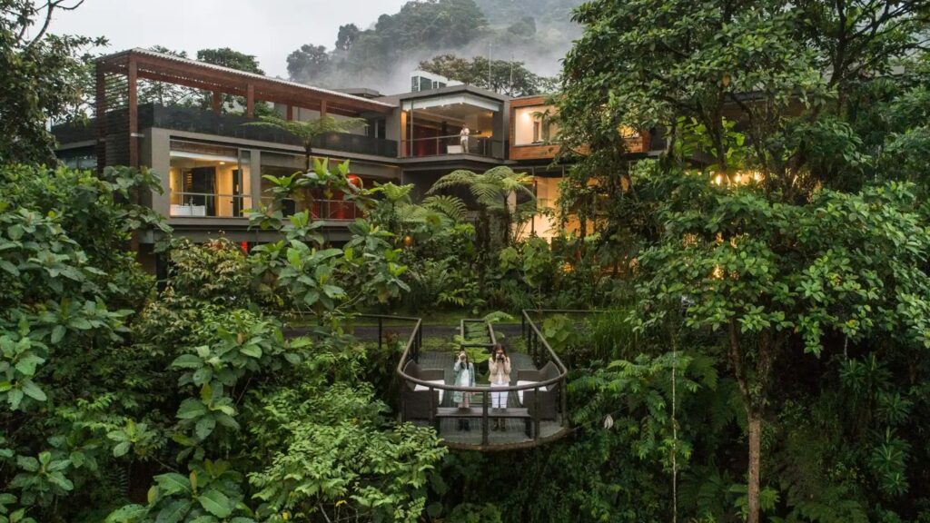 Mashpi Lodge, Pacto, Ecuador