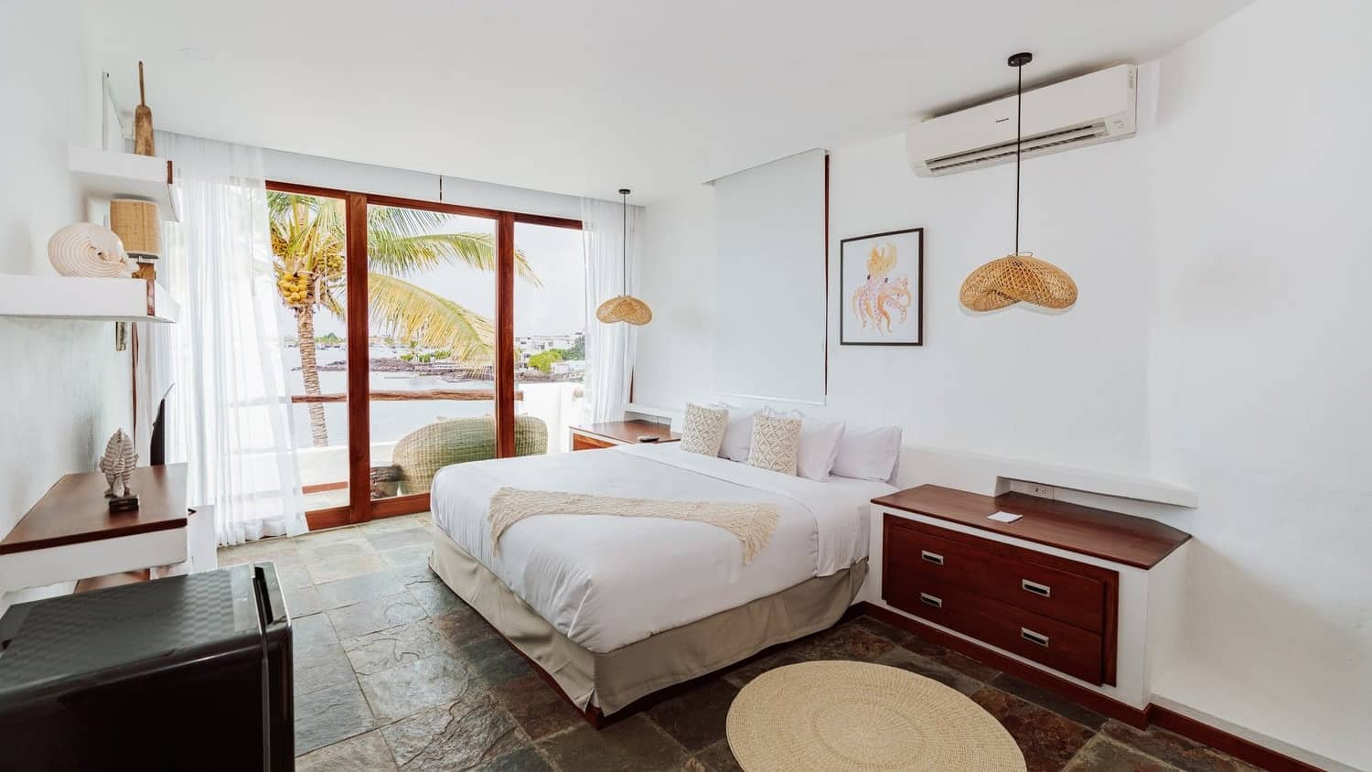Villa Escalesia, Puerto Ayora, Isla Santa Cruz, Galapagos, Ecuador