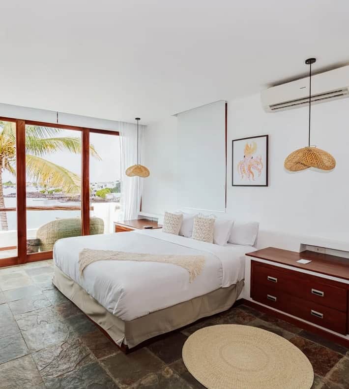 Honeymoon King Room, Villa Escalesia, Puerto Ayora, Isla Santa Cruz, Galapagos, Ecuador