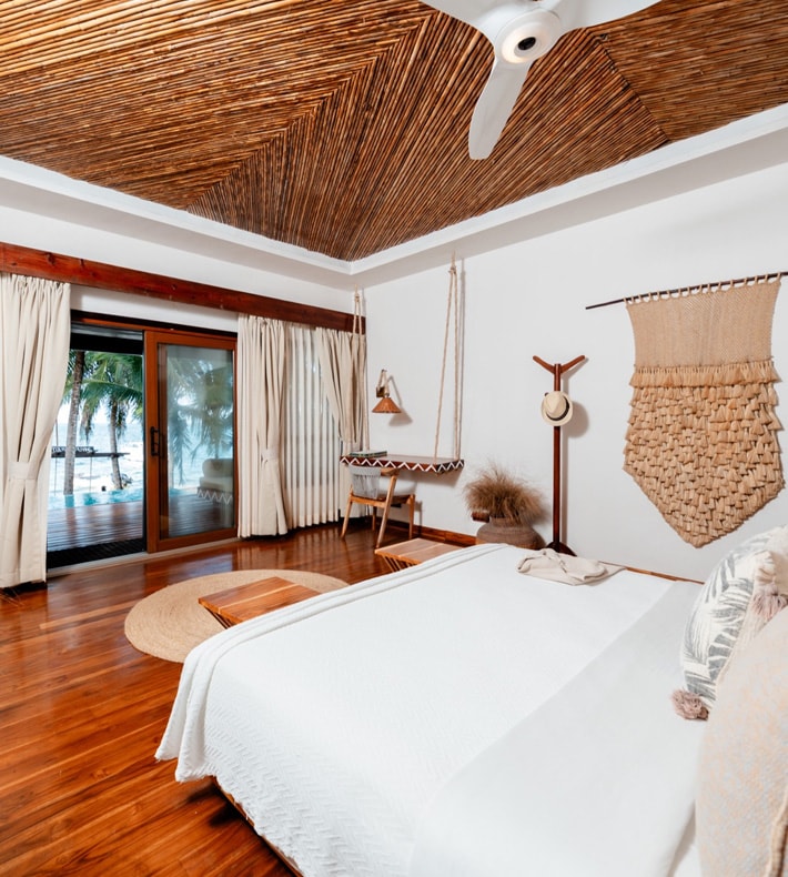 Luxury Beachfront Room with pool, Yemaya Reefs, Little Corn Island, Nicaragua