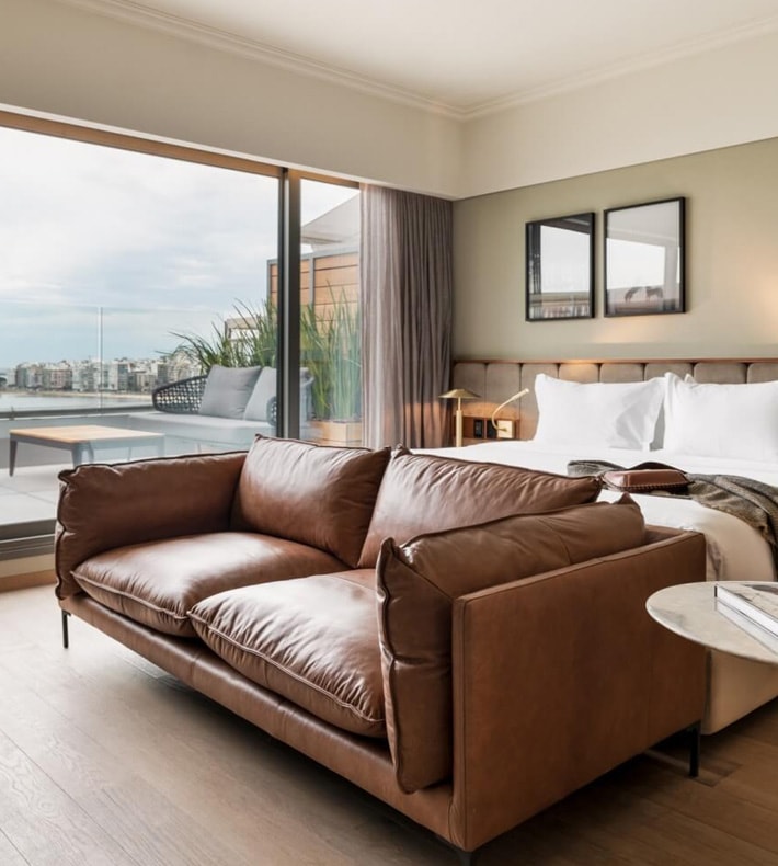 Deluxe Suite, Costanero Hotel, Montevideo, Uruguay