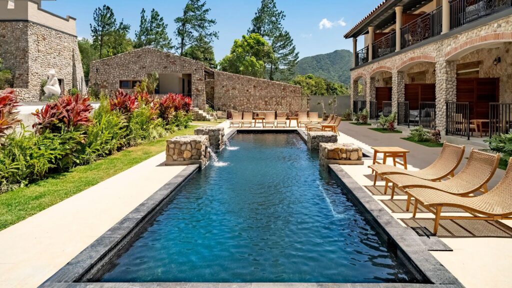 Hotel La Compania Del Valle, El Valle de Antón, Panama