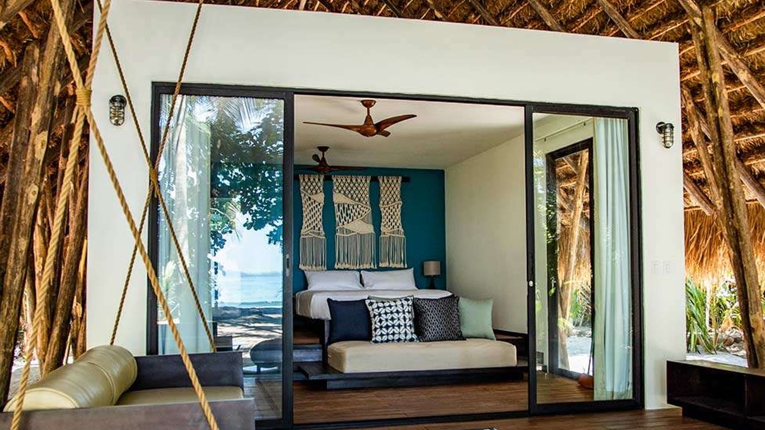Isla Palenque, Boca Chica, Panama