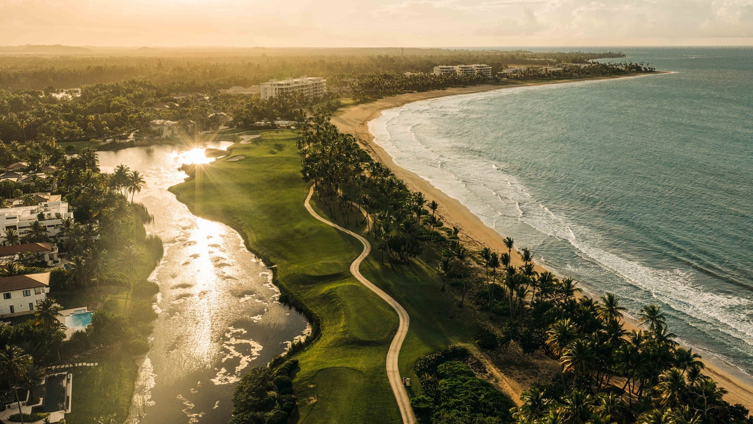 Golf court, Four Seasons Resort and Residences Puerto Rico